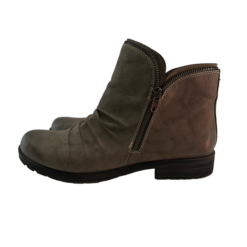 Natural Soul Gray Bootie Size 11